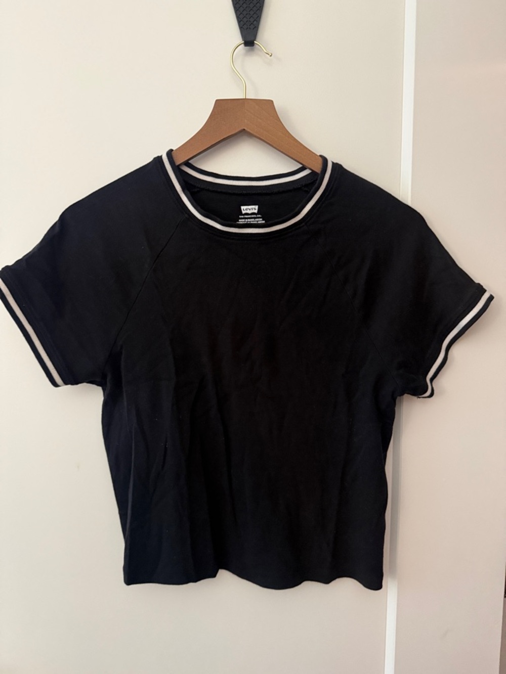 Levi's Black Crop Tee with White Trim